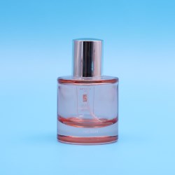 Glass perfume bottle